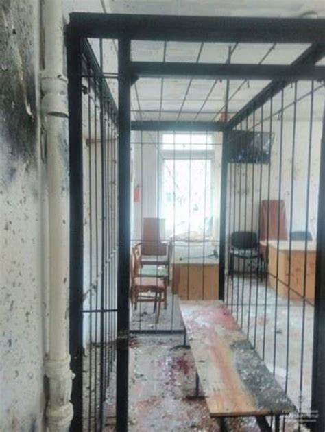 U­k­r­a­y­n­a­­d­a­ ­m­a­h­k­e­m­e­d­e­ ­p­a­t­l­a­m­a­:­ ­2­ ­ö­l­ü­